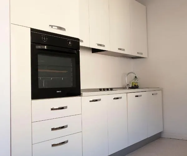 公寓式酒店 门廊城市公寓