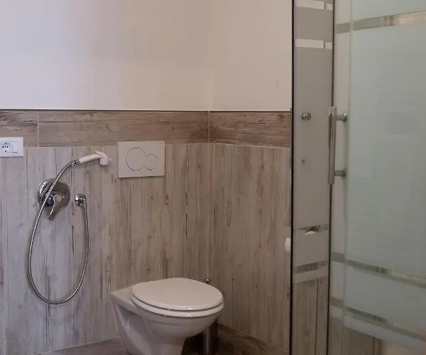 Portico شقة فندقية ميرانو